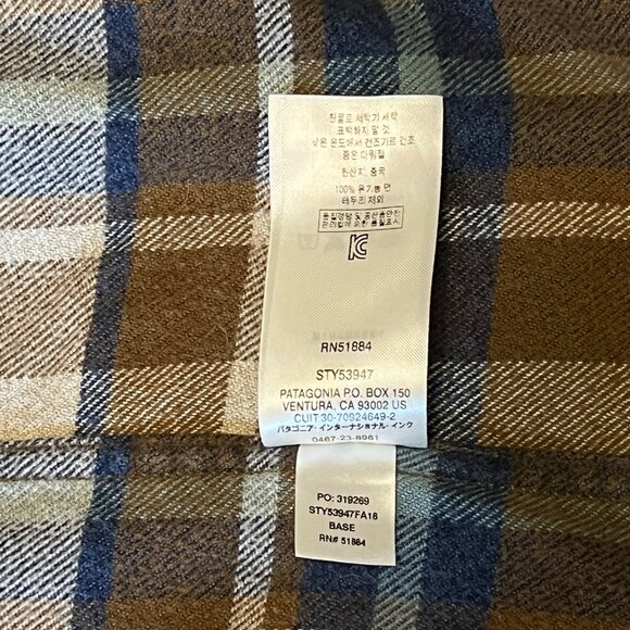 Patagonia Men's Fjord Flannel Shirt - Picture 10 of 10